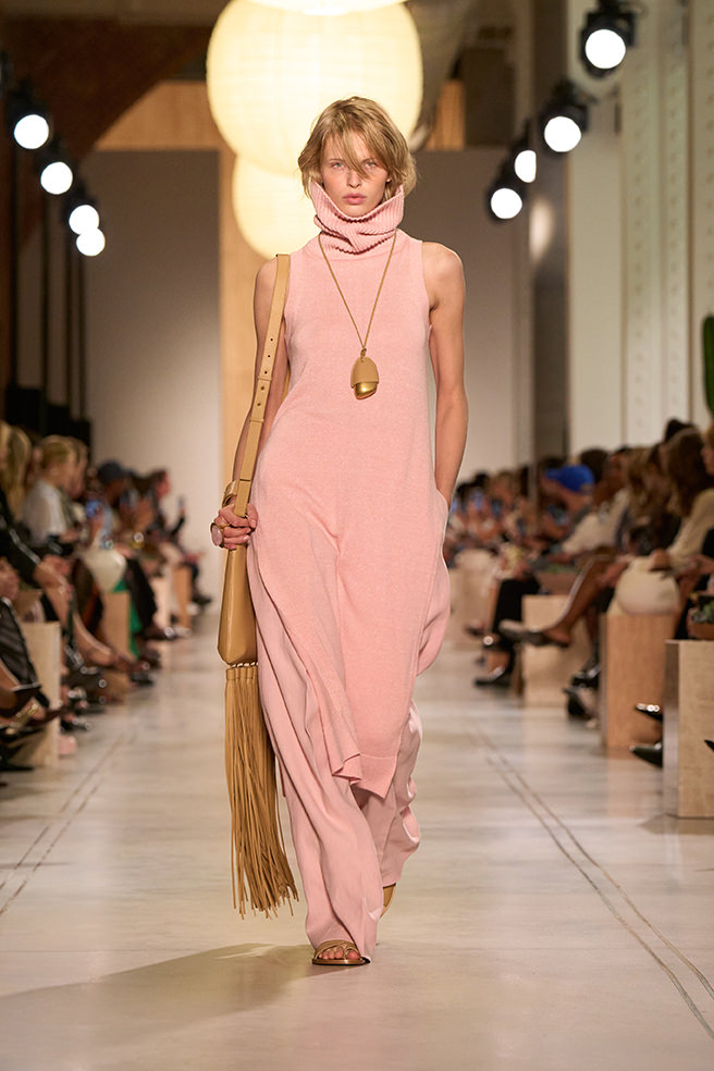 Kako nositi millennial pink u 2026