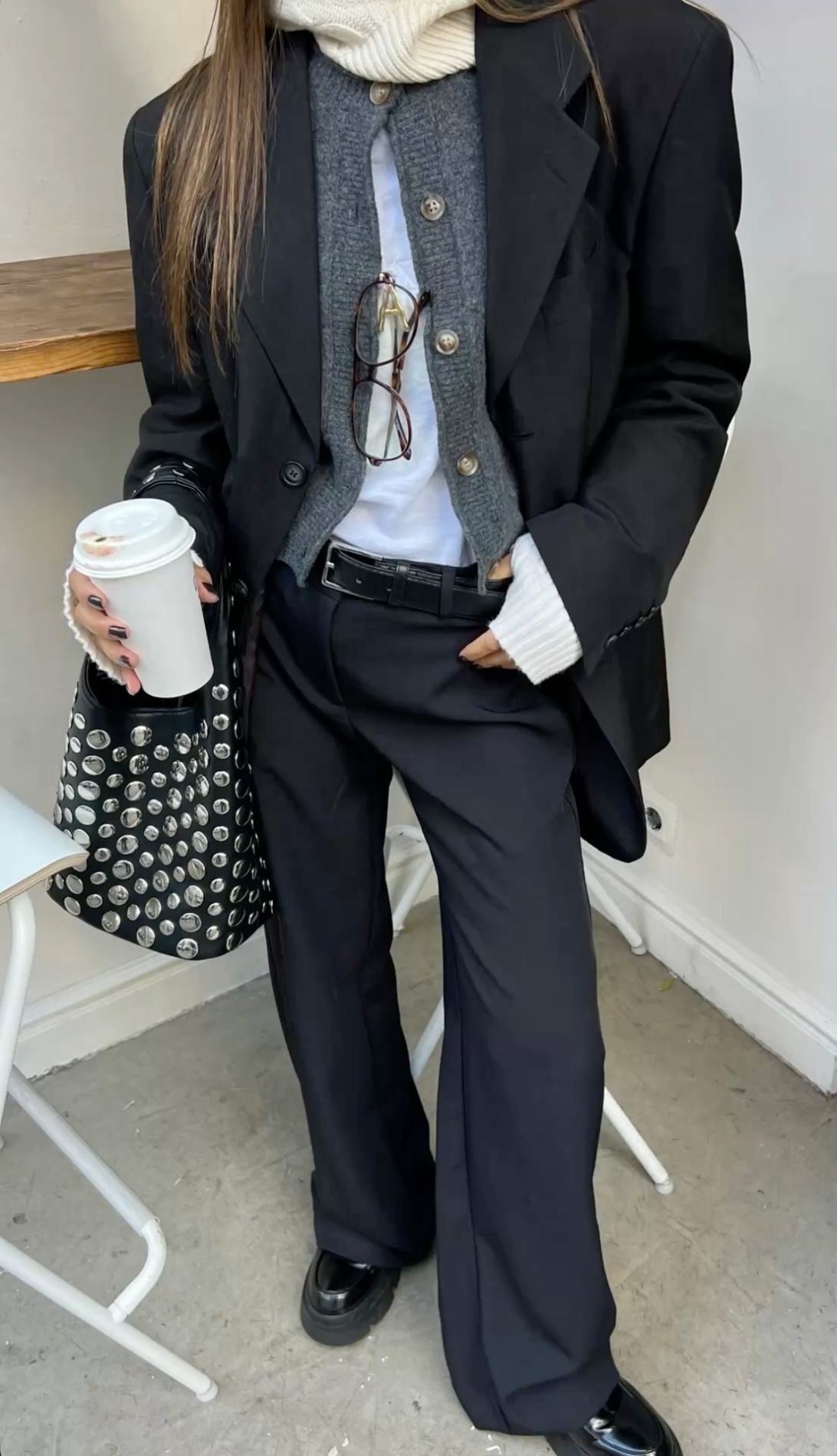 Stradivarius poslovne hlače