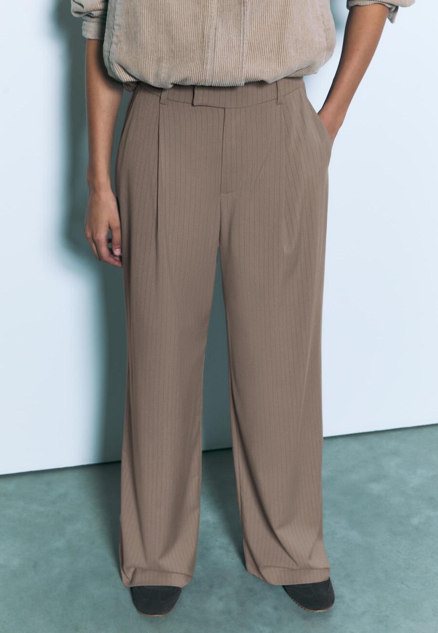 Stradivarius poslovne hlače