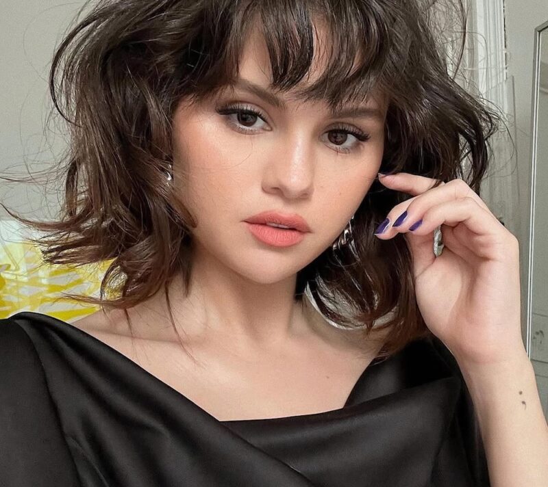 Ove godine “leptir” frizura slijeće na kratku kosu