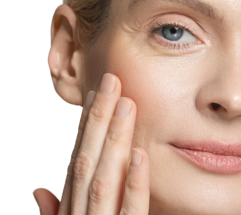 6 trenutačno najinovativnijih neinvazivnih tretmana za poboljšanje čvrstoće i strukture kože