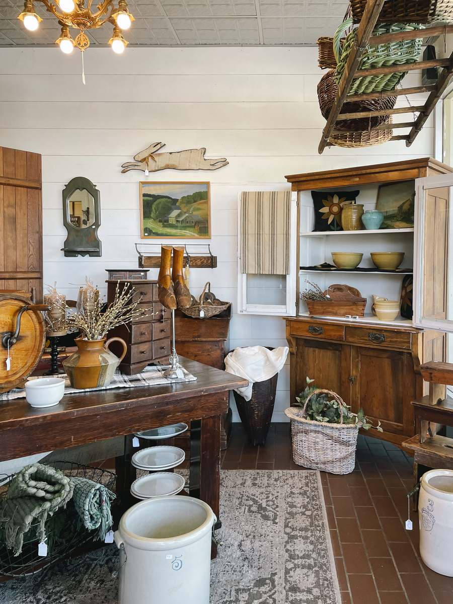 second hand namještaj i ukrasi za dom