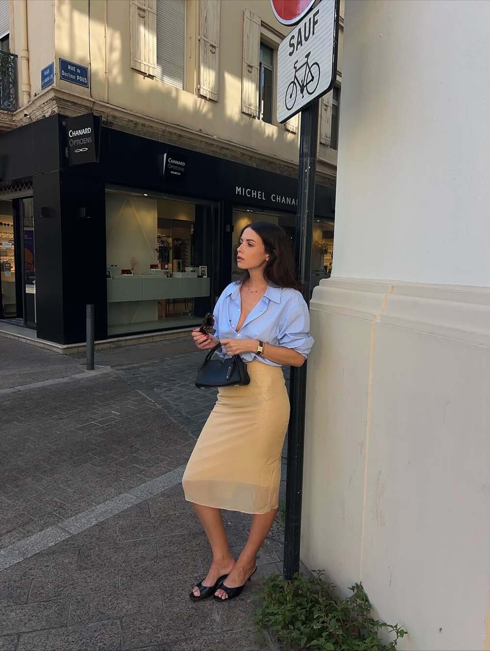 5 basic komada koje parižanke imaju u svojoj garderobi