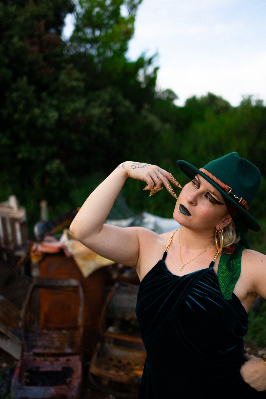 Upoznajte mladu glazbenicu Nikol Ćaćić, poznatu pod imenom ETHER