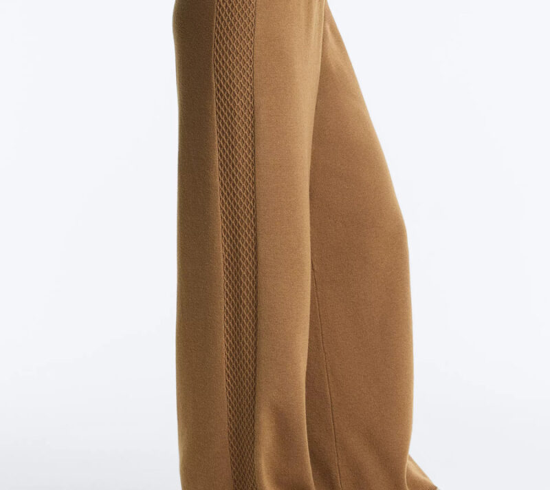 Oysho pleteni loungewear komplet