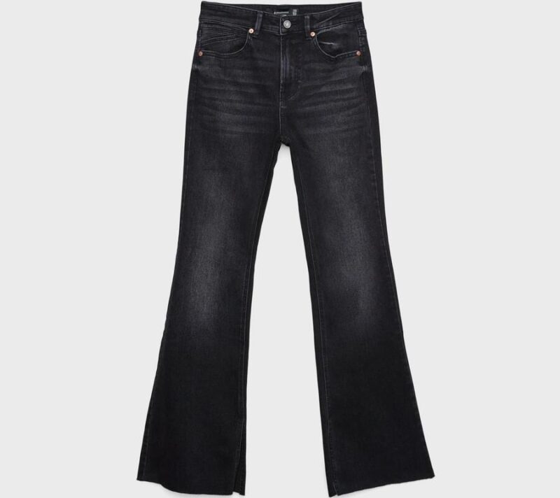 Stradivarius viralne traperice D74