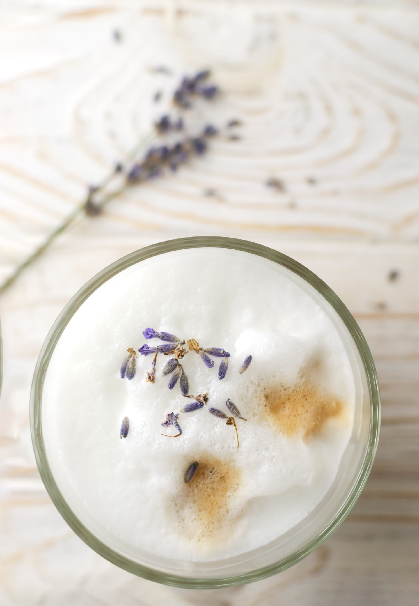 Zašto će ovog proljeća svi pričati o kavi s lavandom?