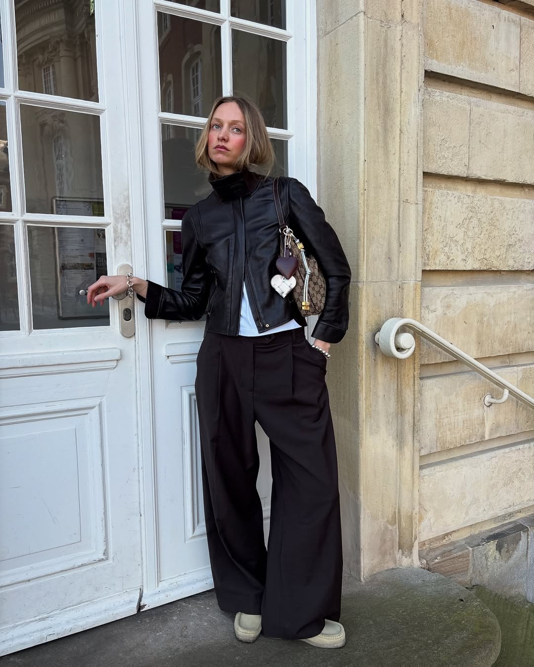 1 komad na 10 načina kožna jakna