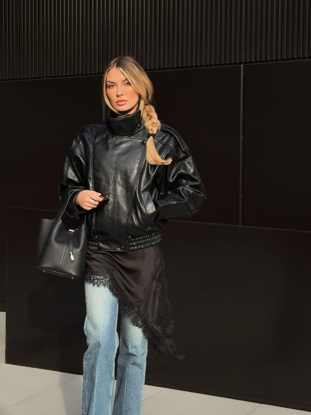 1 komad na 10 načina kožna jakna