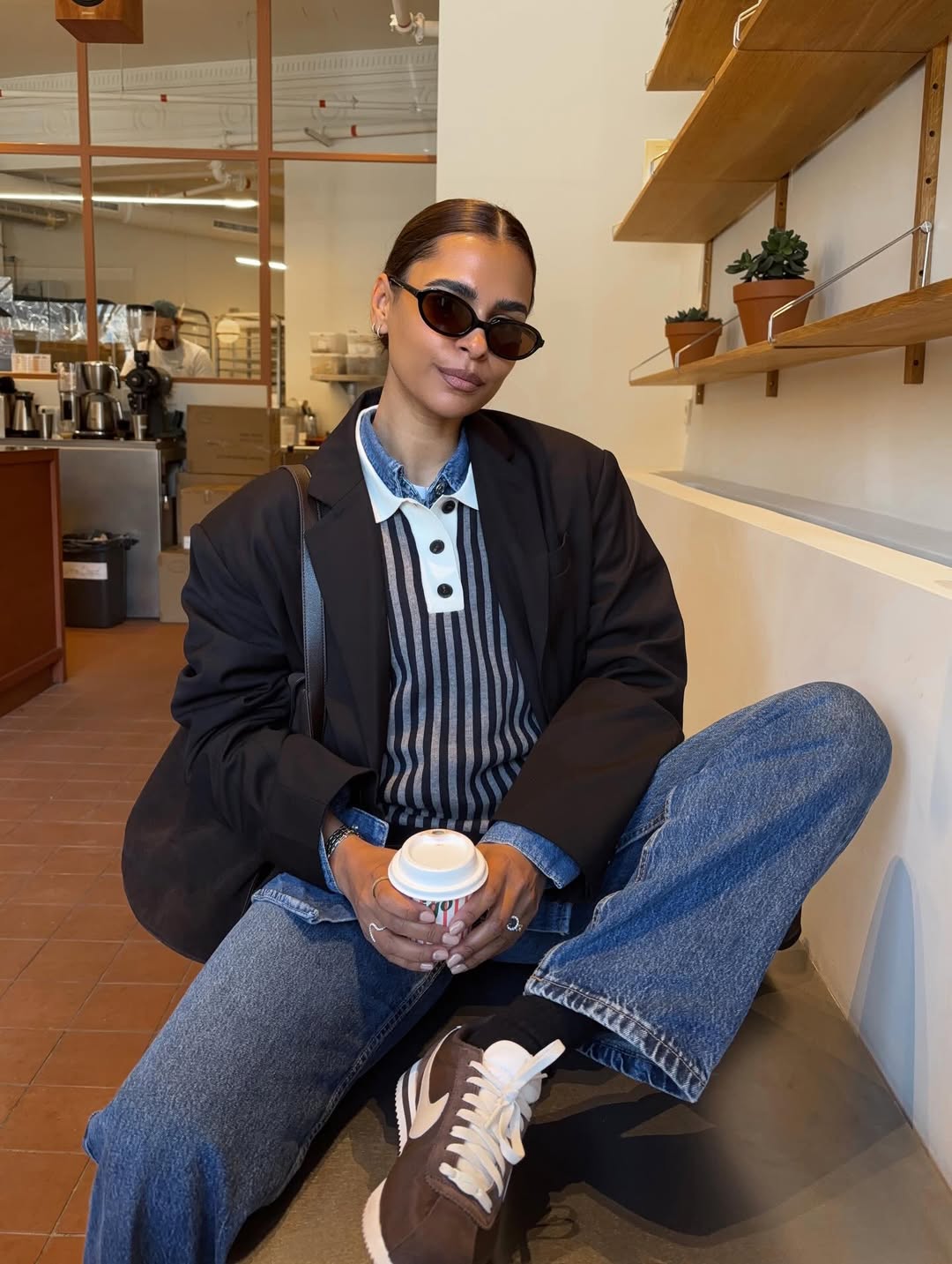 1 komad na 10 načina tamne traperice