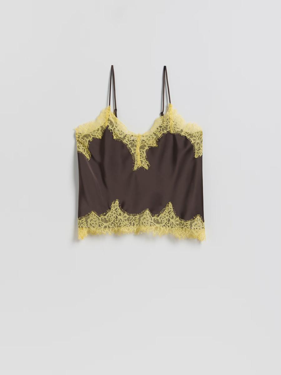 Reserved elegantni čipkasti komplet