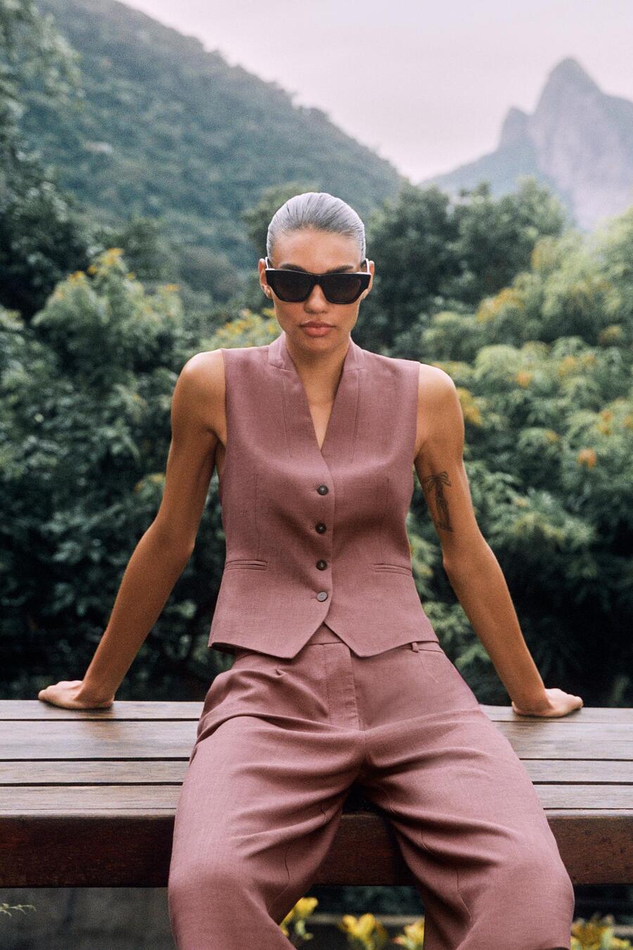 Zara laneni komadi proljeće 2026.