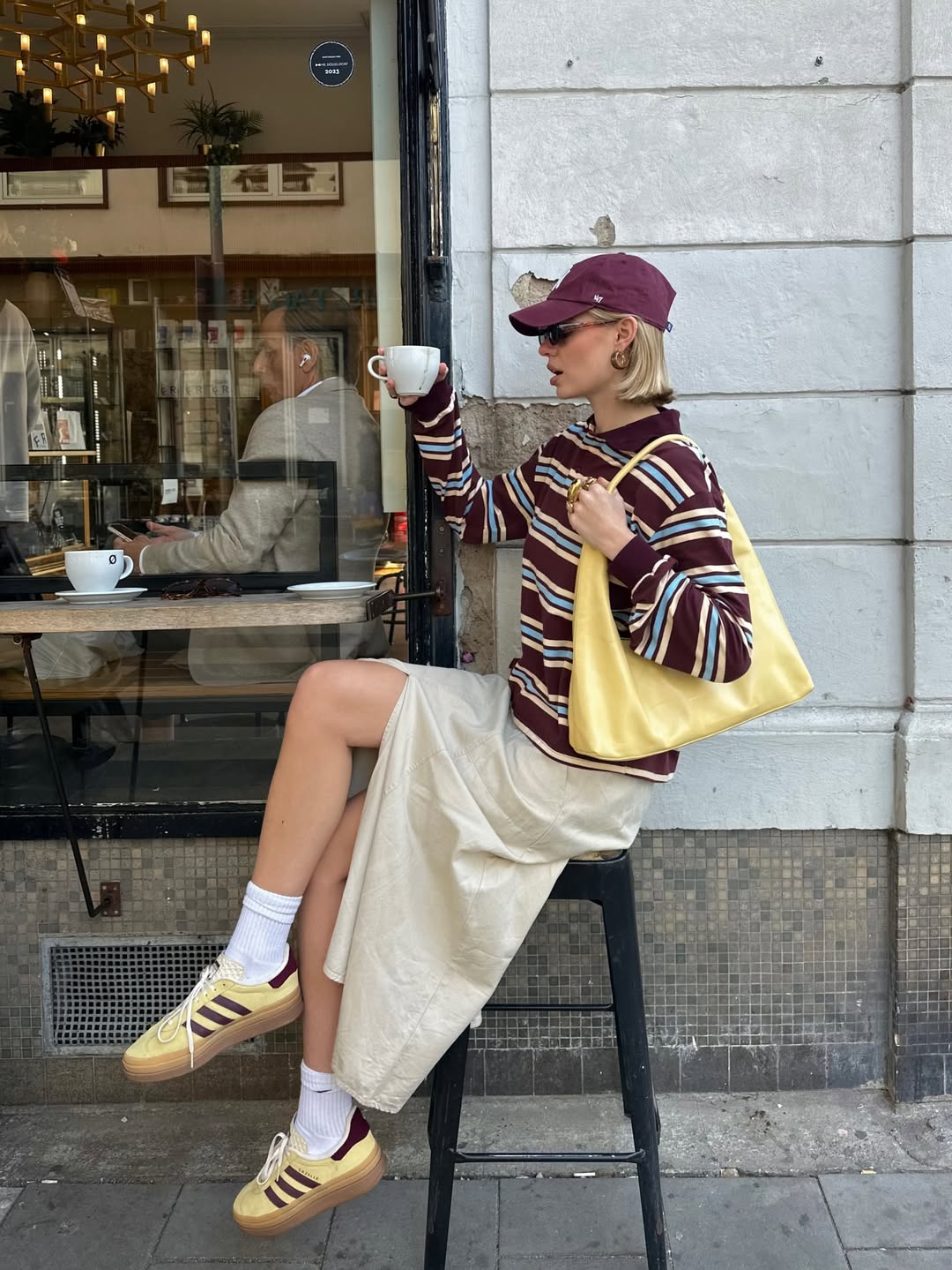 Kako kombinirati tenisice i suknju