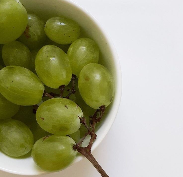 Zašto su svi poludjeli za zamrznutim grožđem? Evo kako ga napraviti