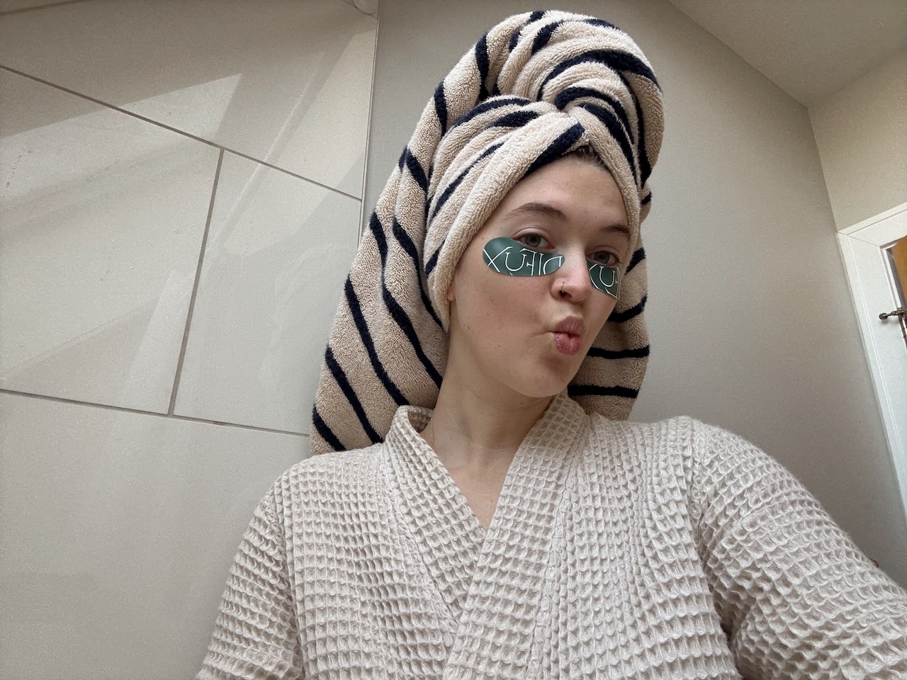 kako pojačati efekt.eye patchesa