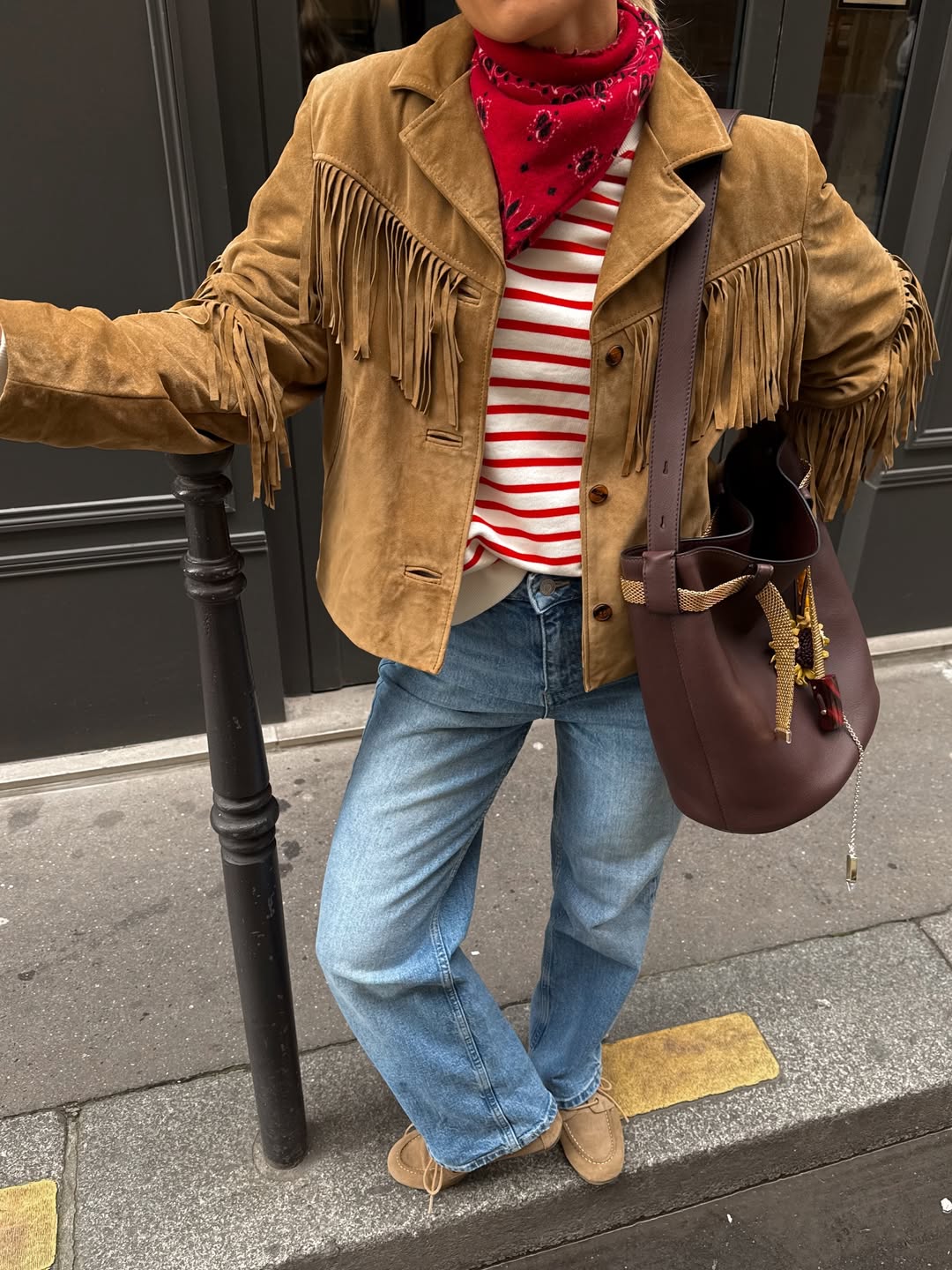 Tuširanje u trapericama trik