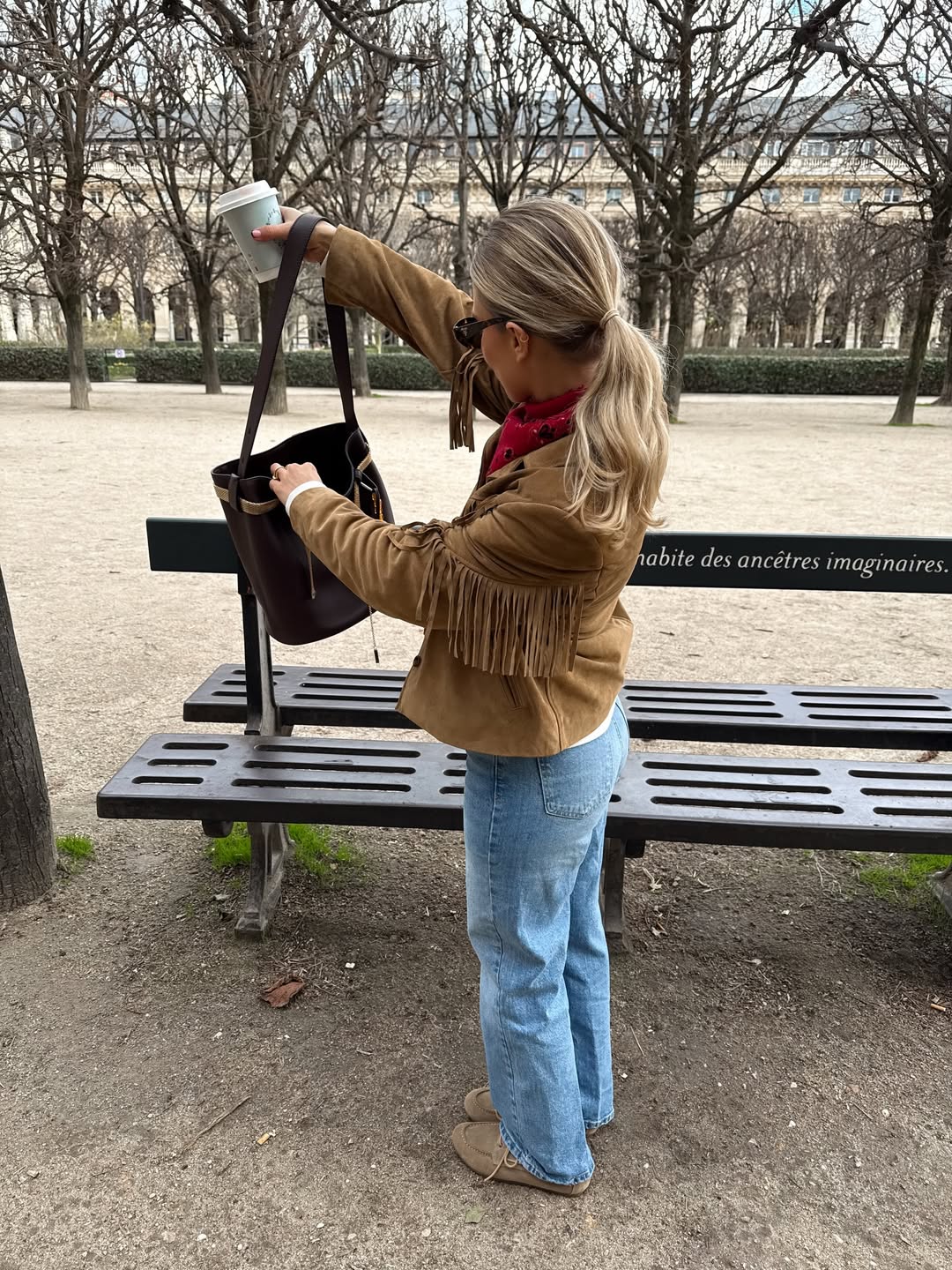 Tuširanje u trapericama trik