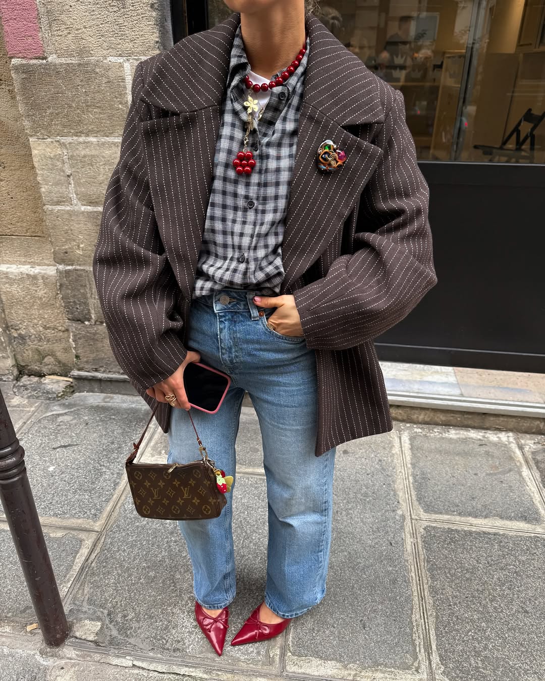 Tuširanje u trapericama trik