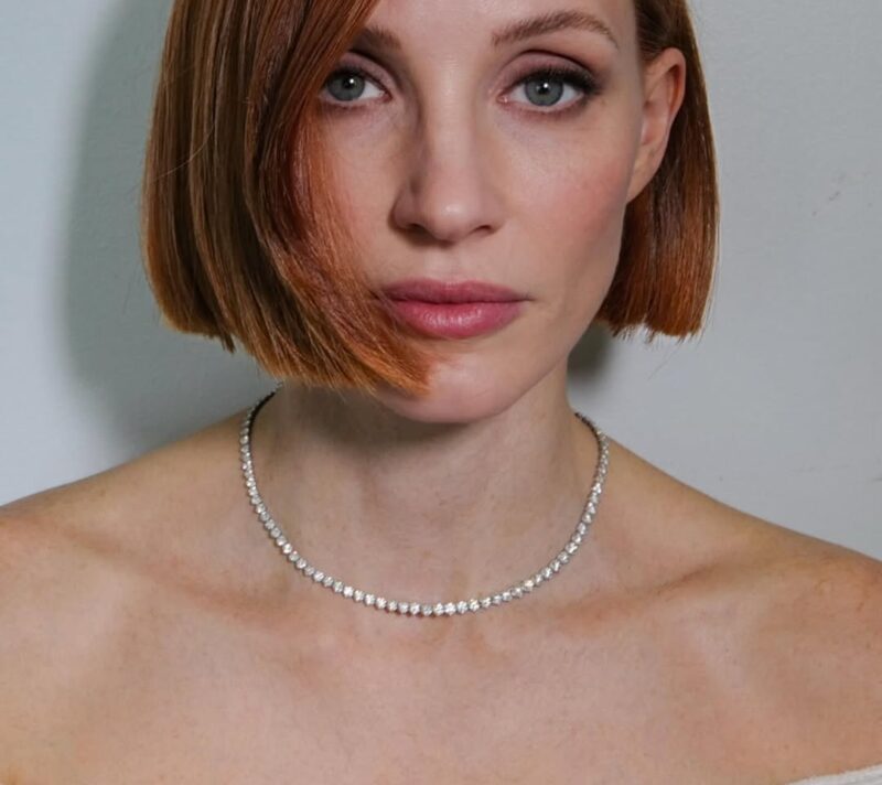 Jessica Chastain blunt bob
