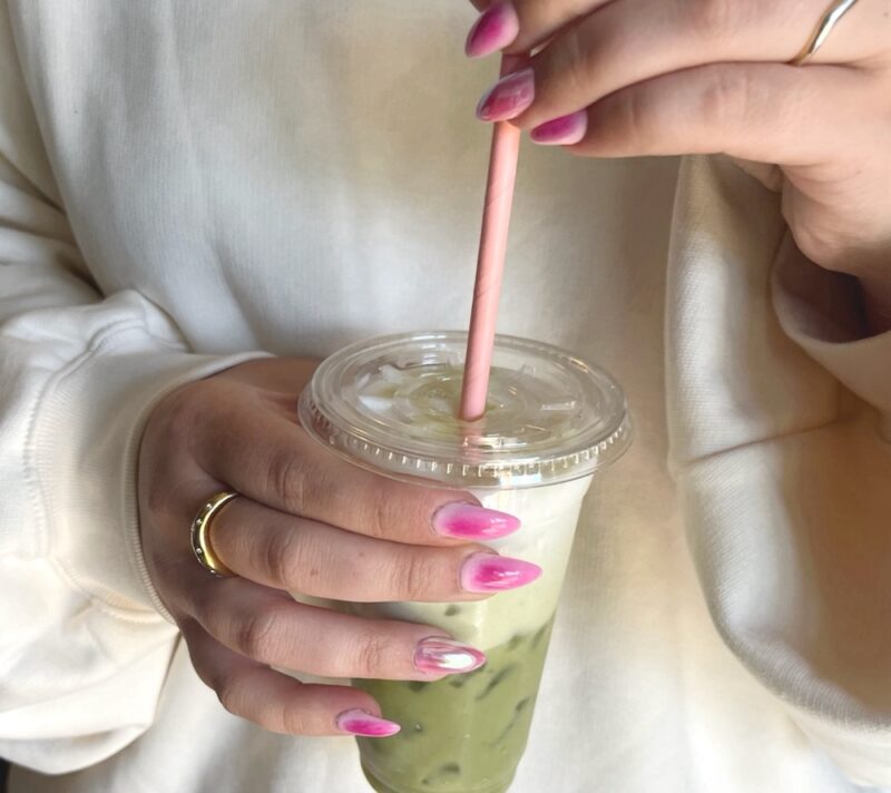 Pojedemo jednu kreditnu karticu tjedno: evo što detoks od plastike zapravo znači