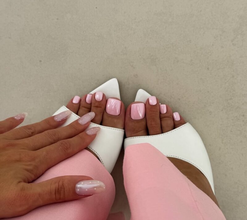 7 boja laka za nokte koje biramo za našu prvu proljetnu pedikuru