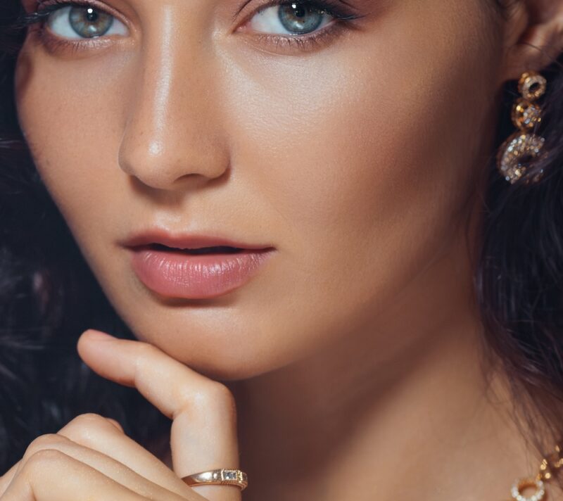 “Expensive skin” je novi beauty standard koji zamjenjuje “glass skin”