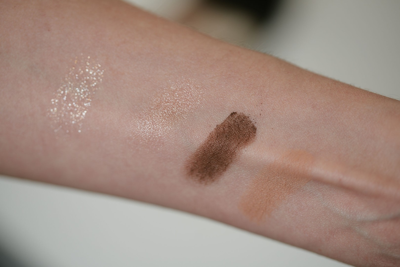 Ruka Beauty x JN Beauty The Glam Aid paleta recenzija