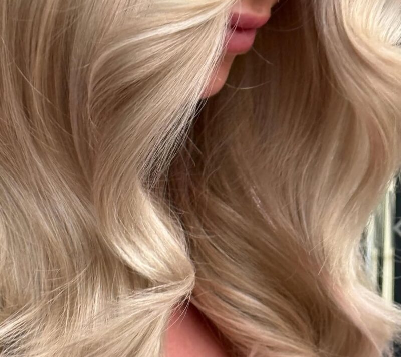 Zaboravite ledeno plavu: ovog ljeta tražit će se samo ove 3 blond nijanse