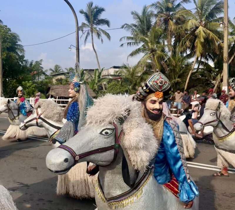 Perahera procesija Šri Lanka