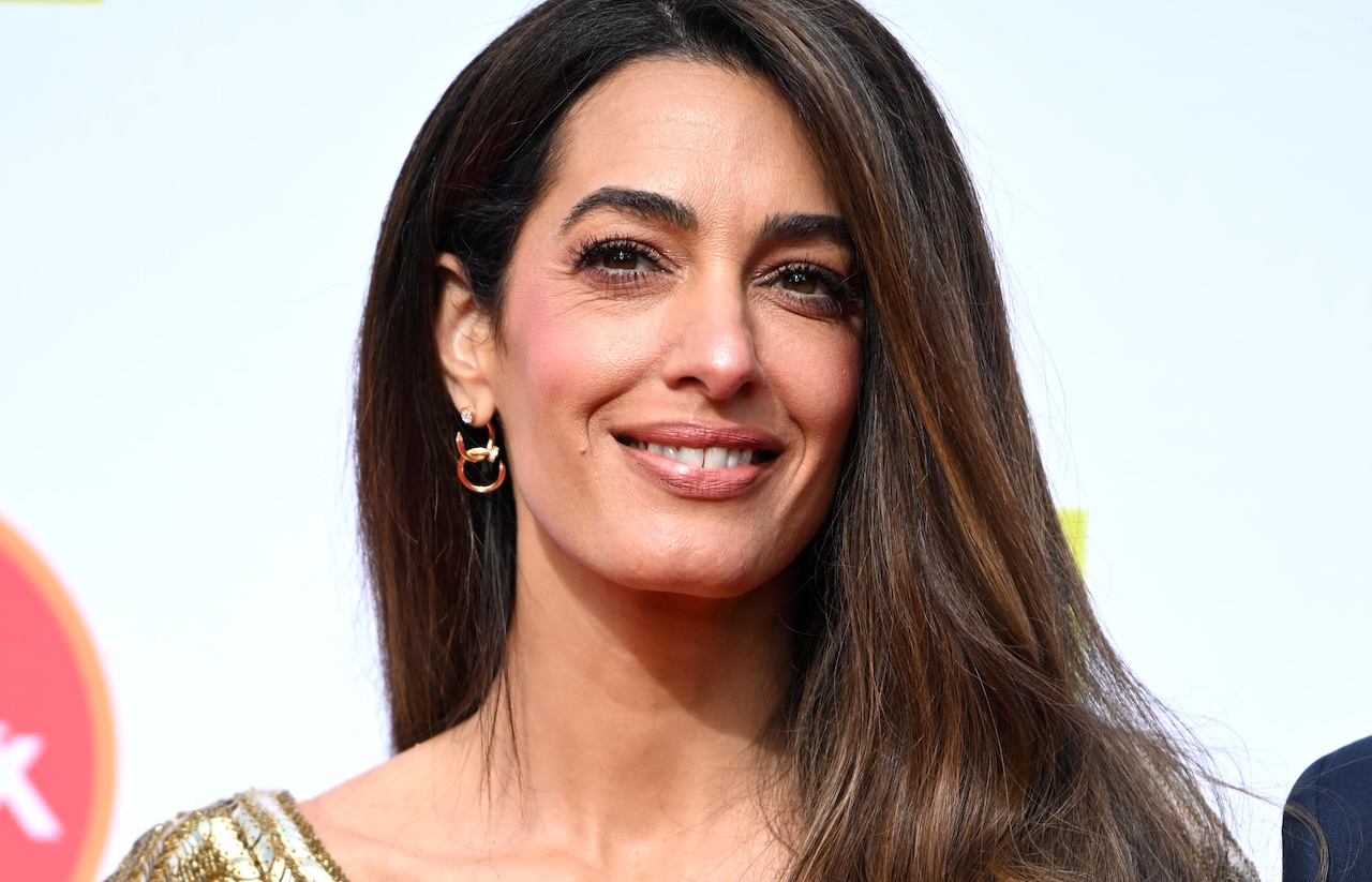 Amal Clooney make-up