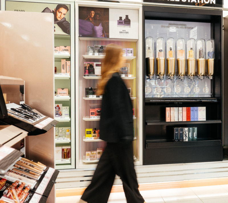 L’Oréal pokreće svoju najveću kampanju: Doživite novu eru luksuza uz prvu mirisnu fontanu u regiji