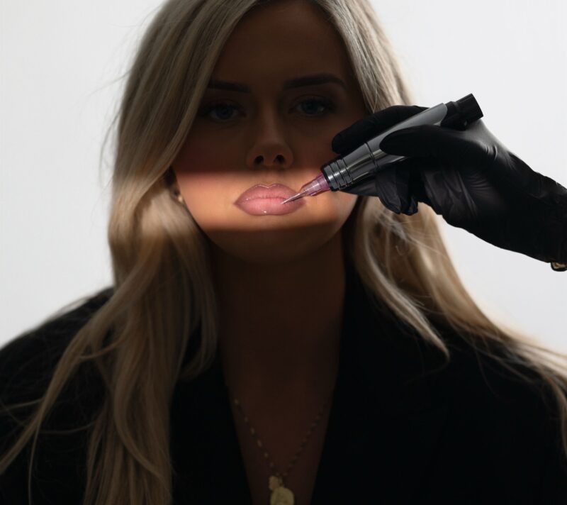 Puder obrve – beauty tretman koji ženama štedi vrijeme