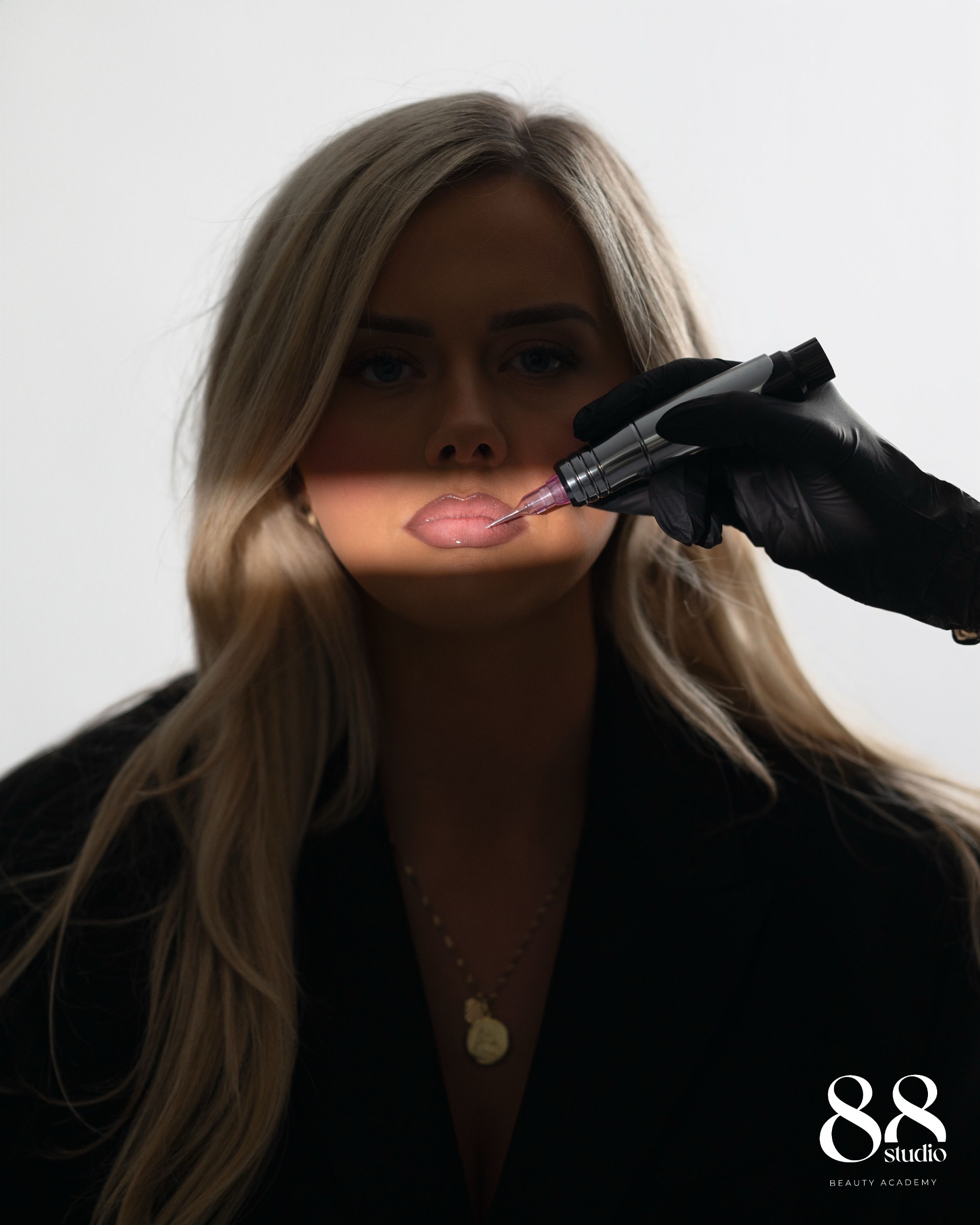 Puder obrve – beauty tretman koji ženama štedi vrijeme