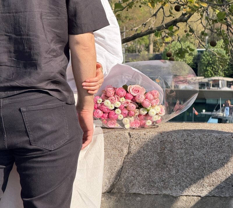 Što je “wildflowering”? Najveći trend ljeta uči nas kako biti spontaniji u ljubavi