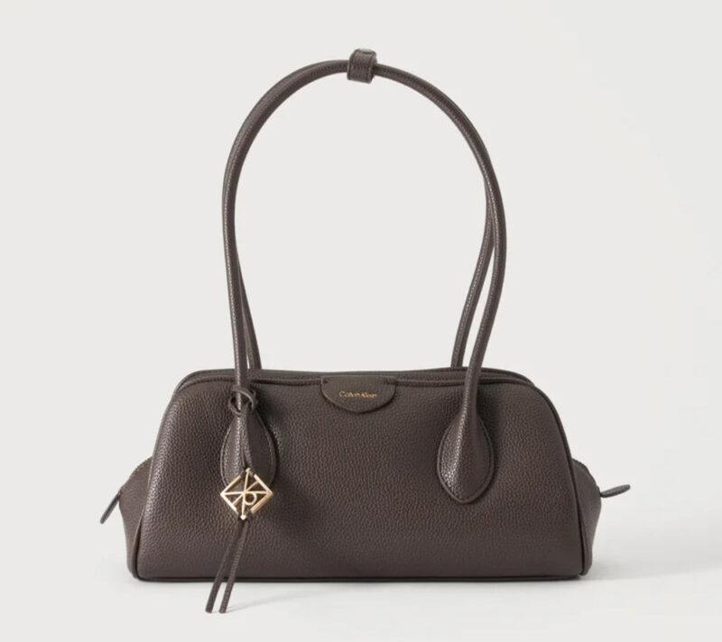 East-west torba