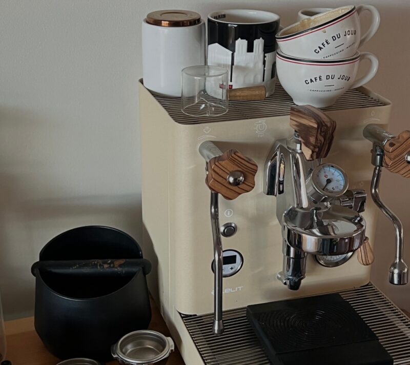 Kako napraviti “coffee corner” kod kuće? Imamo nekoliko odličnih DIY ideja