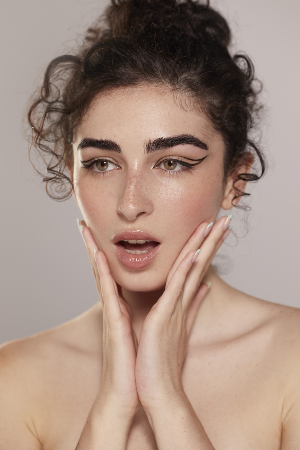 nanoneedling vs microneedling