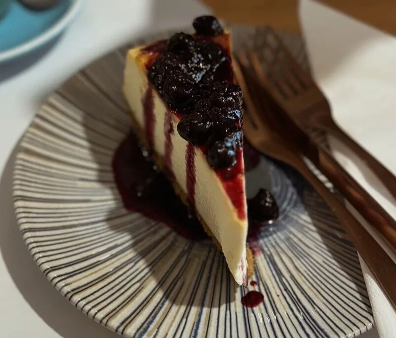 Zdravija verzija omiljenog deserta: ovaj cheesecake od grčkog jogurta morate isprobati