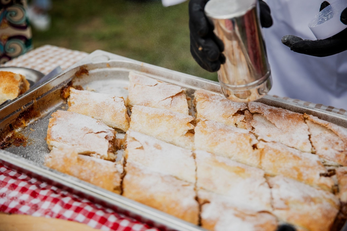 strudlafest