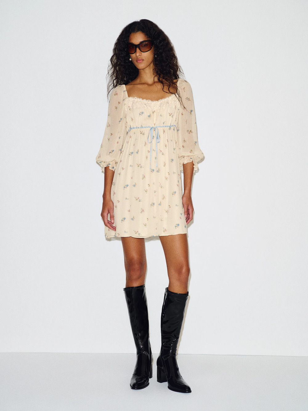 Alexa Chung x Reformation kolekcija